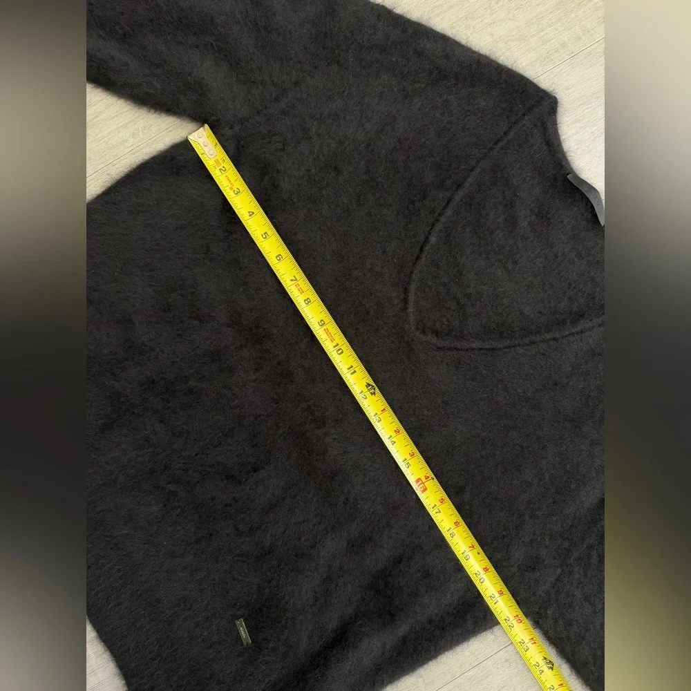 MO&Co. Wool Deep V-Neck Loose Sweater Black Minimalist Size M
